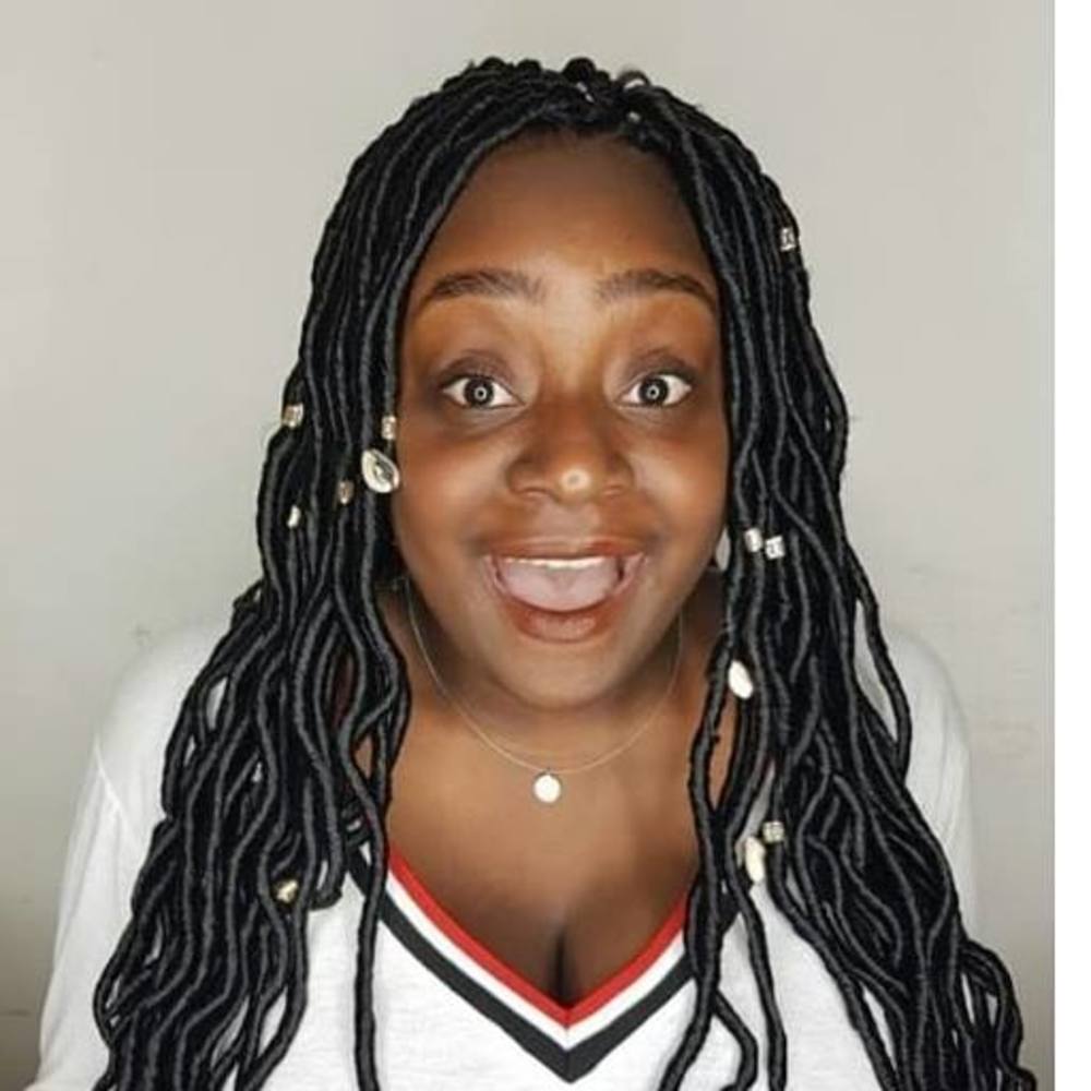 Meet your Posher, Makeda